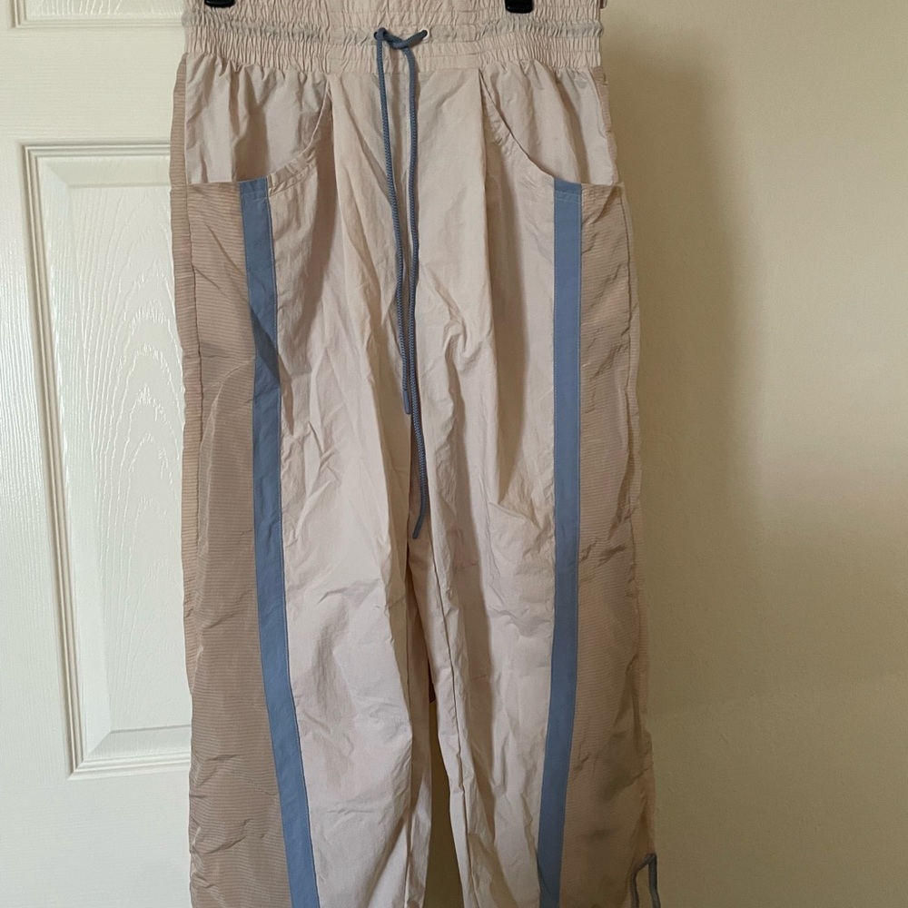 Beige Pants with Blue Accents
